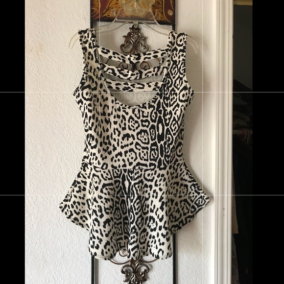 Top - Picture 3 of 4